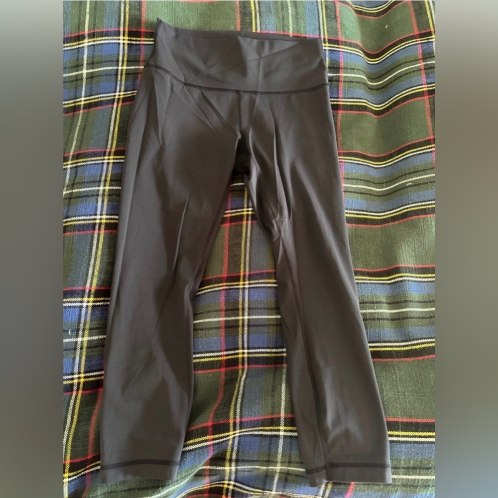 Lululemon Athletic set of 2 Leggings size Large